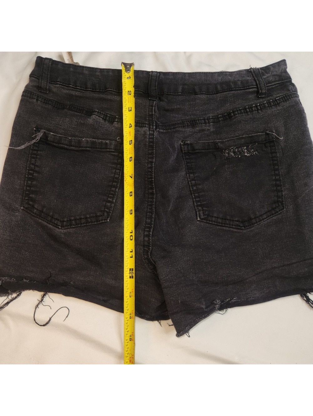 Refuge black denim shorts size 9